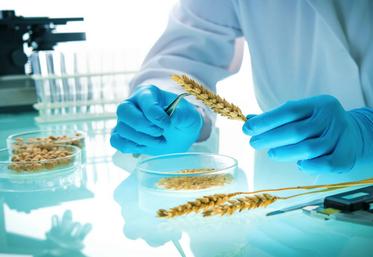 Seule, la recherche génétique ne permet pas de parer aux urgences sanitaires.