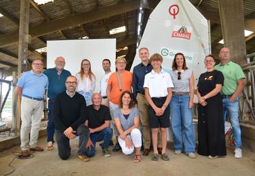 Les partenaires de ce projet, présents pour soutenir Pierre Cornu : Agrotech, Algavi, Axel Location, Baratte, Charal, Comité des fêtes de Montmain, commune de Montmain, Gaec Gibert, Groupama, La Bouquetière fleuriste, Timing Ingénierie, ASCM (Association Sportive et Culturelle de Montmain).