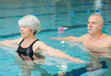 Amélioration de l'autonomie, meilleure qualité de vie, limitation des prises de médicaments..., les bienfaits des cures thermales sont nombreux.