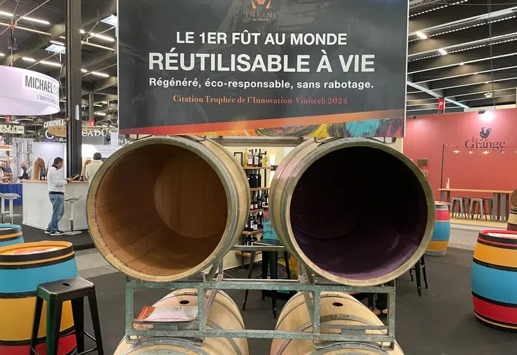 <em class="placeholder">Barrique avant et après régénération.</em>