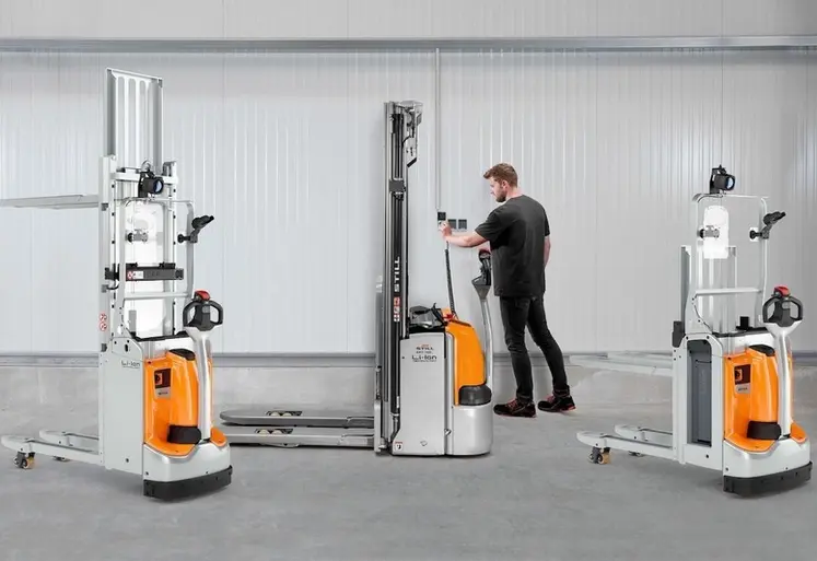 <em class="placeholder">Gerbeurs Still EXV</em>