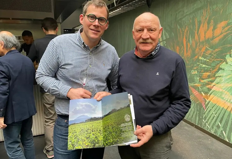 <em class="placeholder">Portrait de Benoit Fesneau et Gilles Vidal</em>