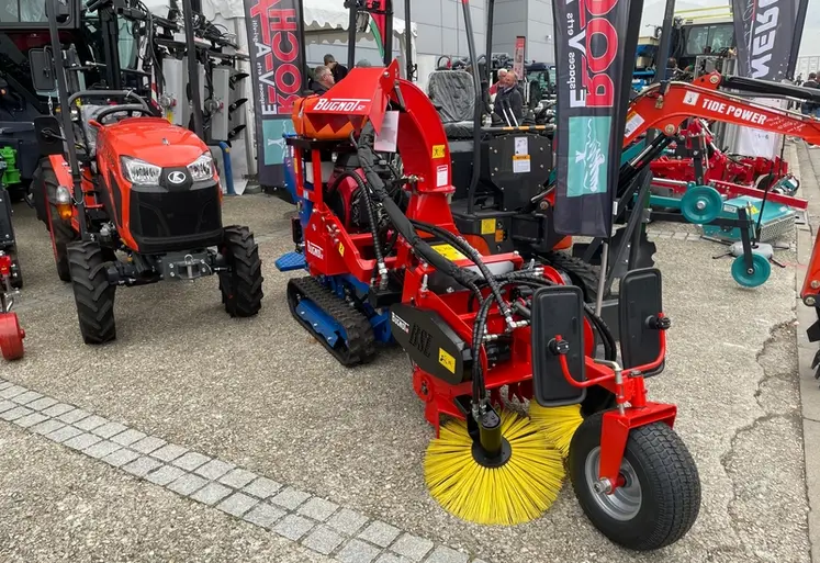 <em class="placeholder">Broyeur à sarment Bugnot</em>