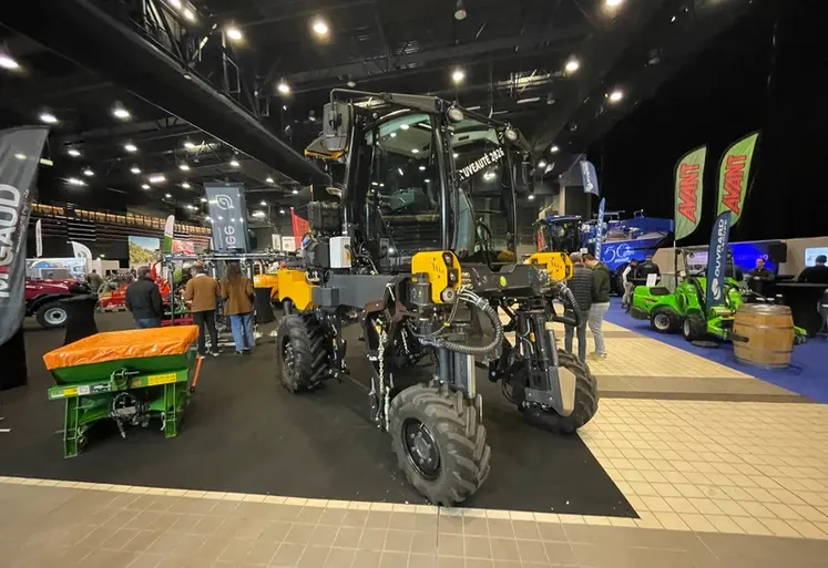 <em class="placeholder">Tracteur enjambeur mono-rang Vision GRV</em>