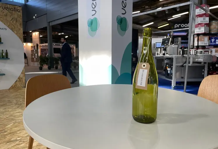 <em class="placeholder">Bouteille Bourgogne Air de Verallia</em>