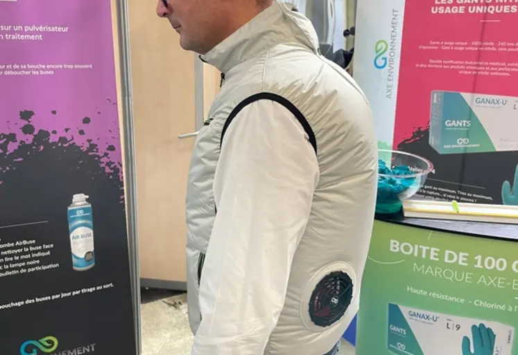 <em class="placeholder">Gilet ventilé de chez Axe environnement</em>