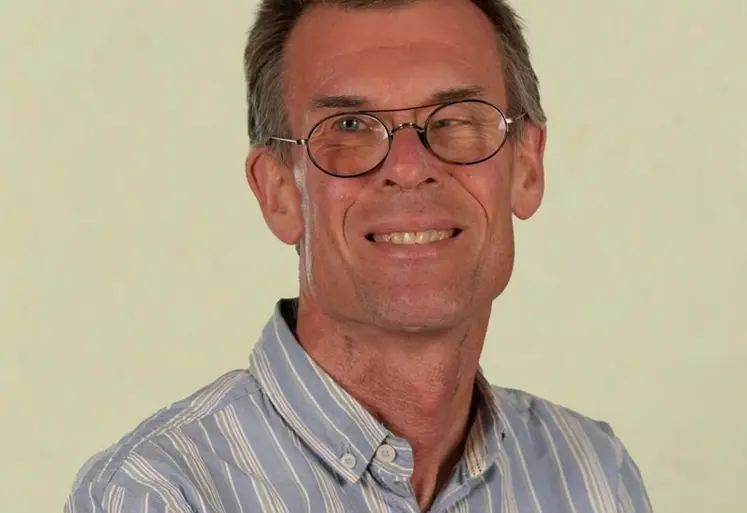 <em class="placeholder">Cornelis van Leeuwen, professeur de viticulture et d’écophysiologie à Bordeaux Sciences Agro</em>