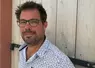 Nicolas Haeni, vigneron à Séguret dans le Vaucluse, a revu son organisation au bureau pour y passer moins de temps.