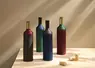 <em class="placeholder">Composée d&#039;un étui en carton et d&#039;une poche en PE/EVOH, la Green Gen Bottle Carton cherche à concilier élégance et durabilité.</em>