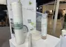 <em class="placeholder">Le film étirable de l&#039;entreprise française BioWrap a les mêmes propriétés qu&#039;un film plastique traditionnel, mais il est 100 % compostable.</em>
