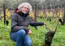 <em class="placeholder">Photo de Céline Tissot, vigneronne en Bugey, pose dans ses vignes.</em>