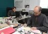 <em class="placeholder">Agriculteur effectuant des taches administratives dans son bureau.</em>