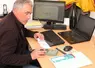 <em class="placeholder">Vigneron controlant sa tresorerie en especes et effectuant un paiement par cheque. </em>