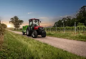 Case IH lance le tracteur spécialisé surbaissé Quantum CL à cabine.