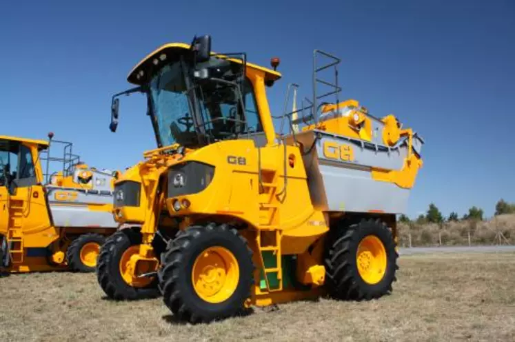 Les deux machines à vendanger traînées et les trois automotrices récemment dévoilées composent pour 60 % du chiffre d’affaires du constructeur charentais.