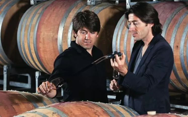 Les frères Lavau, Benoît et Frédéric,
s’approvisionnent en Vallée du Rhône
méridionale et en Languedoc.