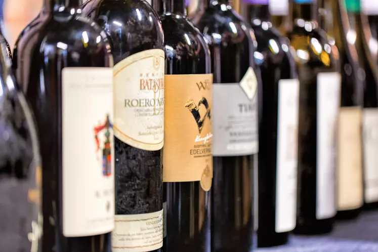 L'édition 2021 du Wine Trade Monitor réalisée auprès d'opérateurs du vin de huit pays majeurs pour l'export, les portefeuilles contiennent en moyenne 8,6 origines de vin différentes.