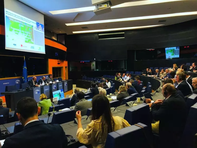 Les résultats d'une étude sur le rôle des appellations viticoles dans le développement durable ont été présentés le 5 juillet à Strasbourg, à des députés européens et membres de la filière viticole européenne.