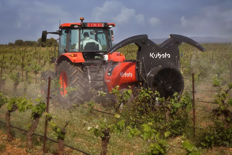 Kubota dévoile une gamme de pulvérisateurs viticoles issue du rachat du constructeur espagnol Fede.