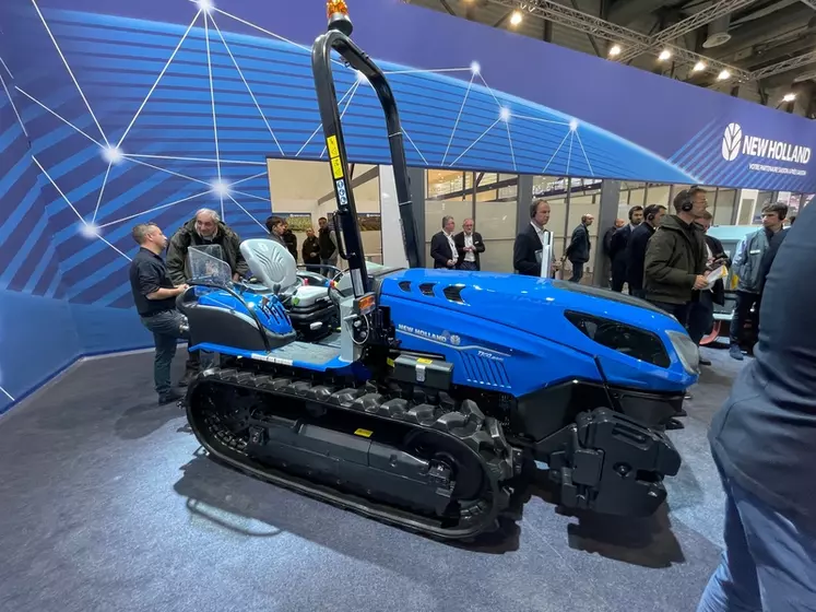 New Holland propose trois déclinaisons étroites de ses tracteurs à chenilles TK4. 