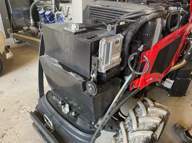 Le tracteur Antonio Carraro Tony 8700 V se nettoie facilement.