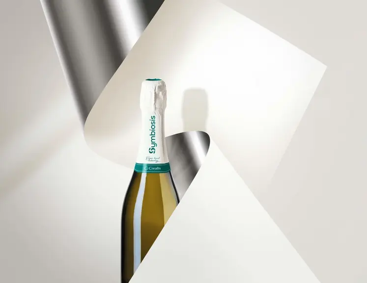 <em class="placeholder">La nouvelle coiffe pour les effervescents Symbiosis, proposée par Crealis, se veut plus durable en ayant éliminé le plastique de sa composition. </em>