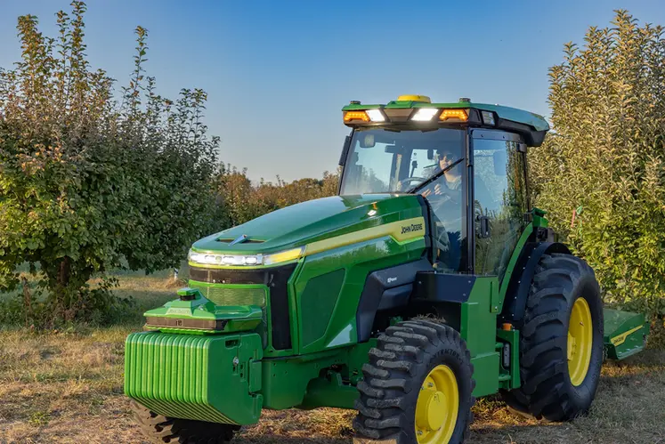 <em class="placeholder">Tracteur John Deere électrique autonome</em>