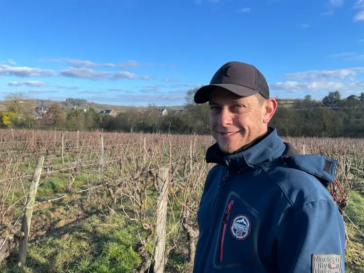 <em class="placeholder">Thomas Gaudan, chef de cultures au Domaine Belargus (Maine-et-Loire)</em>