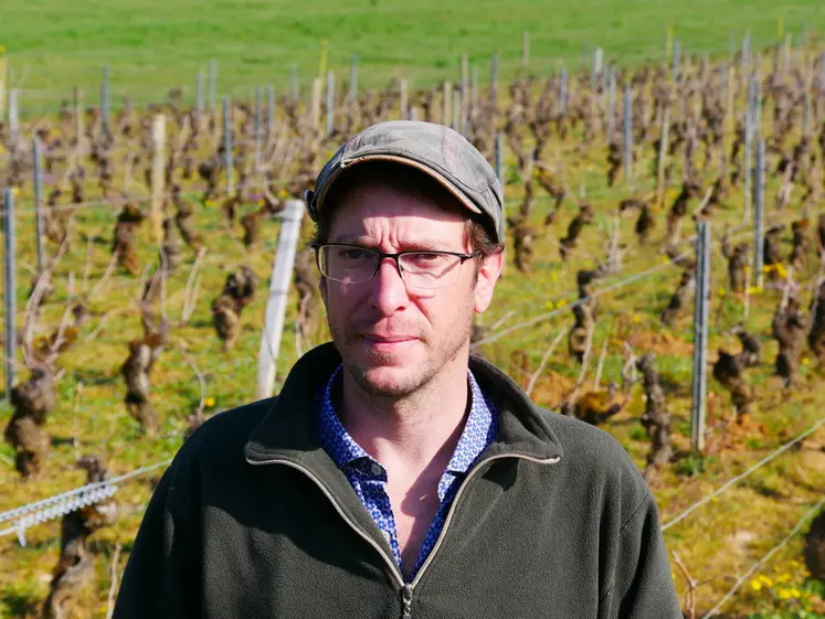 <em class="placeholder">Sylvain Fournols, salarié viticole en Saöne-et-Loire</em>