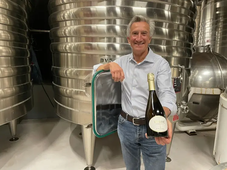 <em class="placeholder">Jacques Lurton avec sa cuvée Diane</em>