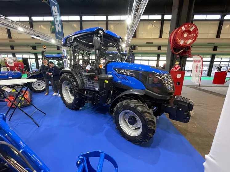 <em class="placeholder">Tracteur Solis N90</em>