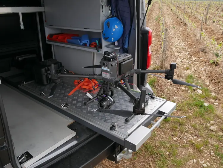 <em class="placeholder">L'acquisition d'un drone de pulvérisation ira de pair avec celle d'un petit utilitaire de type Citroën Jumpy.</em>