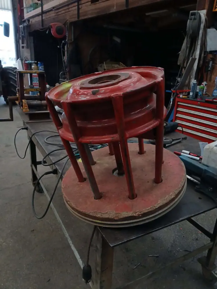 <em class="placeholder">Enrouleur de fils démonté.</em>