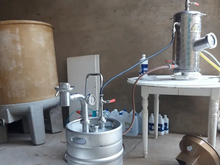 <em class="placeholder">matériel de combustion de soufre</em>