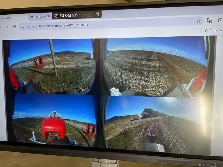 <em class="placeholder">Caméras de surveillance du robot viticole Black Shire </em>