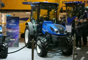 La nouvelle gamme de tracteurs spécialisés T4 culmine désormais à 120 ch.