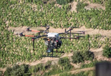 La pulvérisation par drone a été expérimentée pendant deux ans, dans le cadre du projet Pulvé Drone. 
