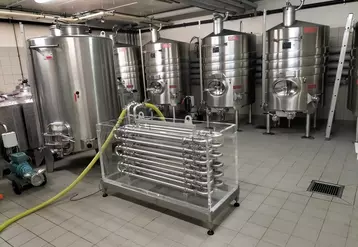 Le Vinifresh se base sur la capacité d'un matériau, en l’occurrence de la glycérine, à libérer ou stocker de la chaleur lors de son changement d'état.