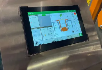 <em class="placeholder">Ecran tactile Isobus Naotec au Vinitech </em>