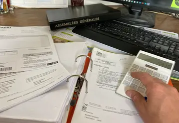 <em class="placeholder">Saisie de documents comptables sur une exploitation agricole</em>
