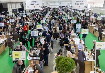 <em class="placeholder">Pour son édition 2025, qui aura lieu du 27 au 29 janvier, Millésime Bio attend 11 000 acheteurs professionnels issus à 16 % d&#039;Europe (hors France) et 4 % d&#039;Amérique du ...</em>