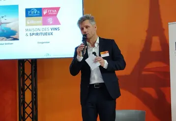 <em class="placeholder">Le bilan des exportations 2024 dressé par Gabriel Picard, président de la FEVS, à Wine Paris 2025, pointe une baisse de la valeur plus brutale que celle des volumes.</em>