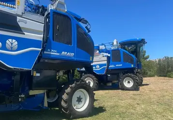 <em class="placeholder">Machines à vendanger New Holland 9.50L et 9.70L</em>