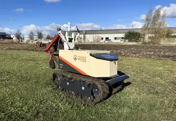 Sabi Agri lance un petit robot accessible dès 13 500 euros.