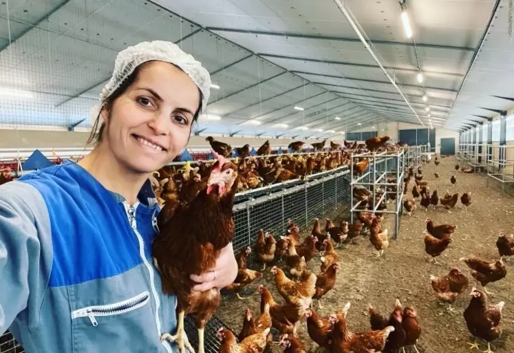 Lucie Mainard, éleveuse de poules bio en Vendée :« L’agriculture n’était pas mon rêve d’enfant mais mon rêve d’adulte. J’ai choisi de m’installer avec ma ...