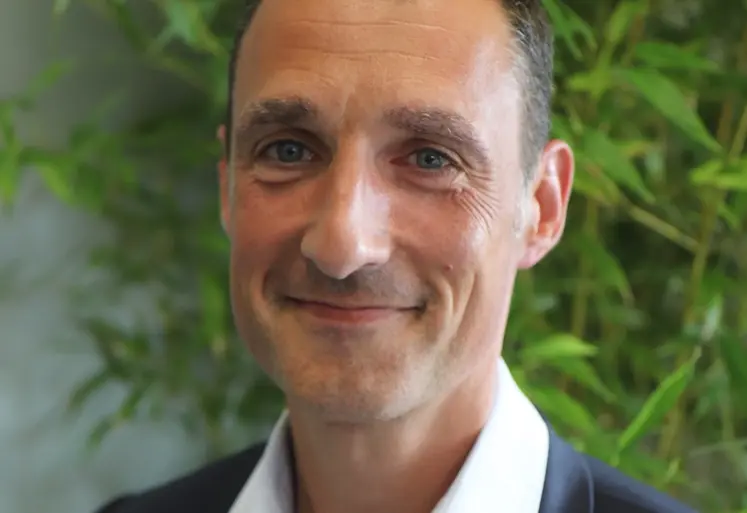 <em class="placeholder">Jean-Michel Schaeffer président de la Confédération française de l&#039;Aviculture - CFA</em>