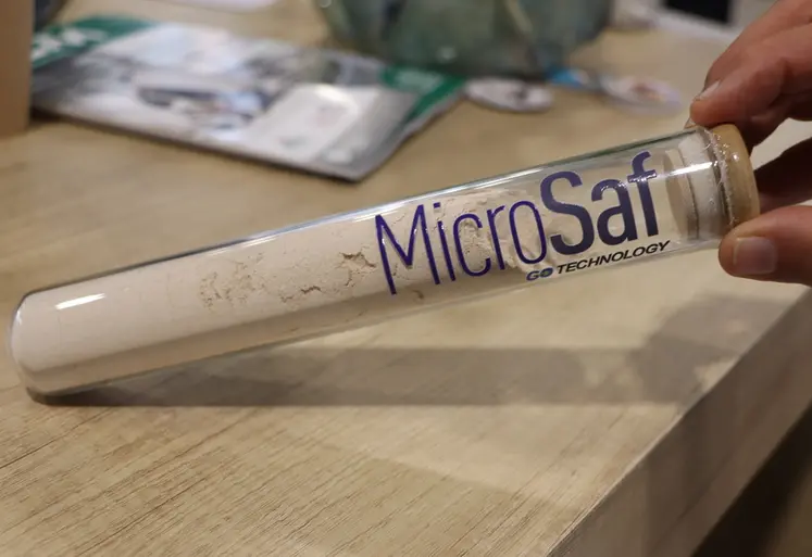 <em class="placeholder">Echantillon microSaf</em>