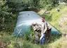 Après un printemps pluvieux, la citerne était pleine fin juin. Sylvain Vérité est optimiste : " il suffira d'une pluie en juillet et d'une en août pour passer l'été ".