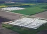 <em class="placeholder">Avec des élevages de 500000 poulets en moyenne (contre 22000 en France), les grands groupes tels que MHP bénéficient d’économies d’échelle colossales. </em>