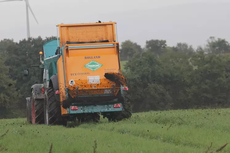 Les effluents avicoles passent haut la main sous les seuils réglementaires à venir, vis-à-vis des éléments trace.